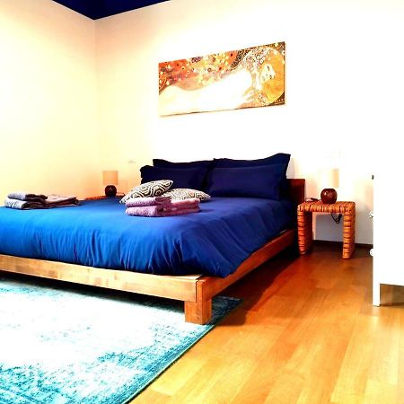 Bologna City Center Aldrovandi Flat Ngoại thất bức ảnh
